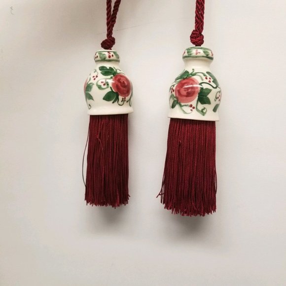 **PRICE REDUCED** Vintage Ceramic Curtain Tiebacks - Picture 9 of 10